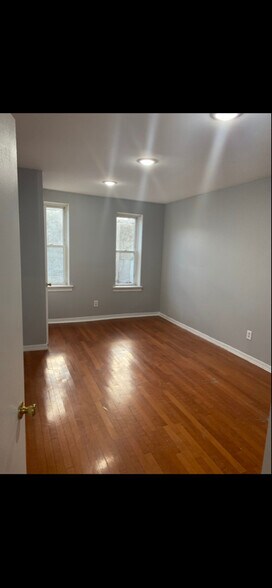 Building Photo - 5848 Haverford Ave