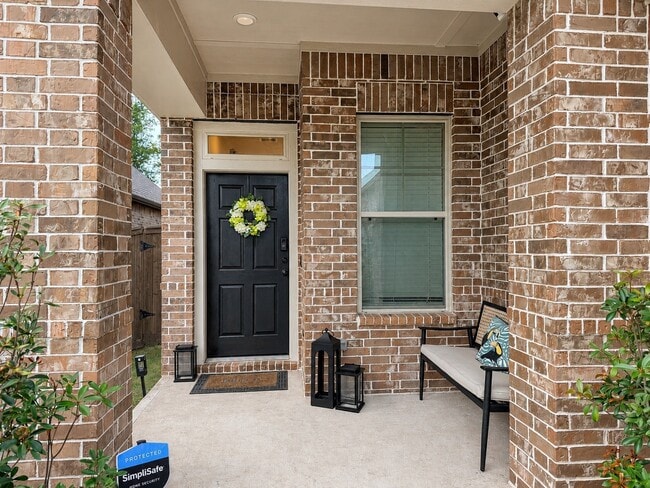 Building Photo - 7363 Lake Arrowhead Ln