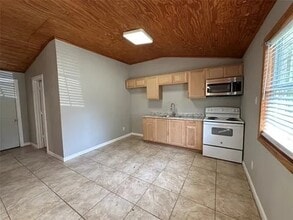 Building Photo - 1403 Hamilton Ave