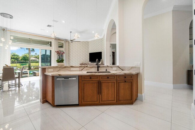 Building Photo - 15872 Double Eagle Trail