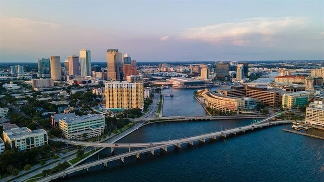 Building Photo - 345 Bayshore Blvd