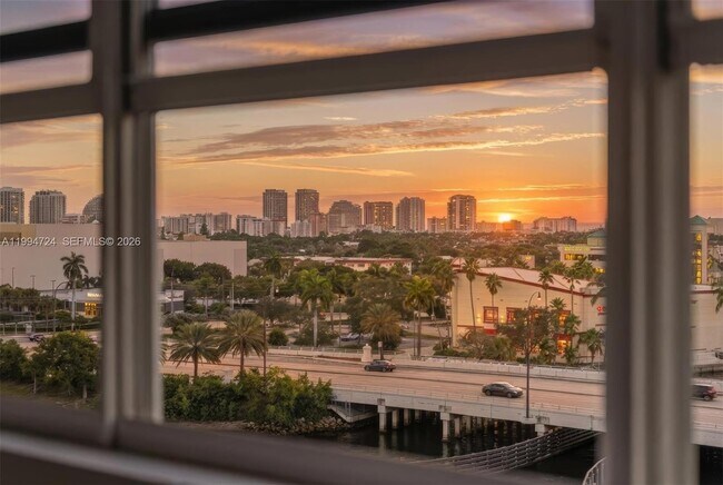 Building Photo - 1170 N Federal Hwy