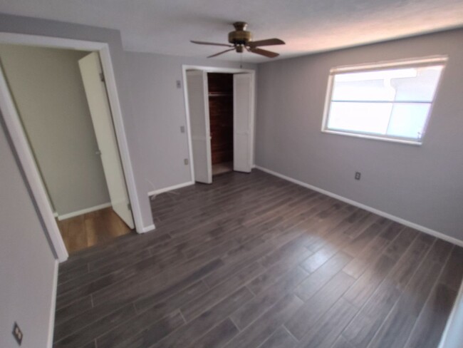 Building Photo - Coming Soon!!  Avaliable May 1, 2025 Spaci...