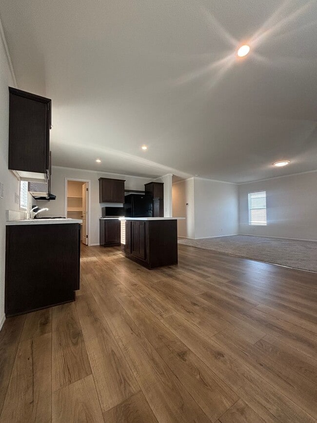 Building Photo - Charming 3 Bedroom 2 Bathroom Home for Rent or Purchase