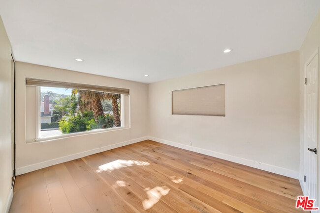 Building Photo - 21817 Providencia St