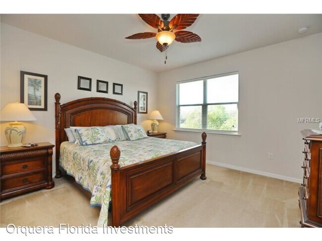 Building Photo - 7927 Moonstone Dr