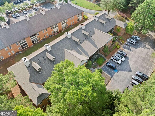 Building Photo - 717 Beaufort Cir
