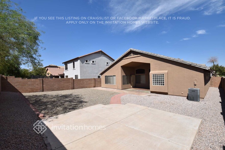 Building Photo - 29463 N Candlewood Dr