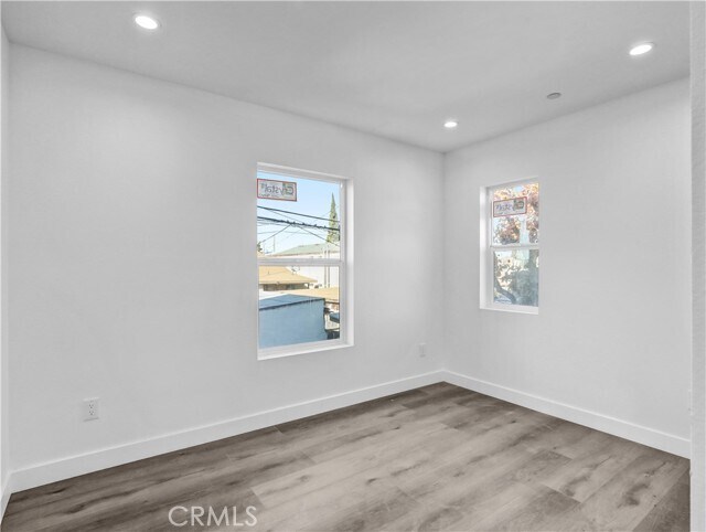 Building Photo - 1231 S Rowan Ave