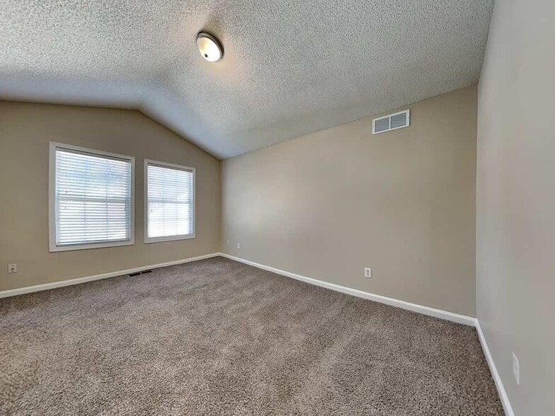 Building Photo - 2405 Boone Ct