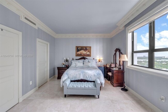 Building Photo - 10185 Collins Ave