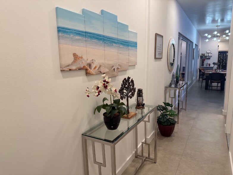 Building Photo - 2625 Warbler Ave