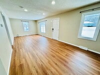 Building Photo - 5626 6th St NE