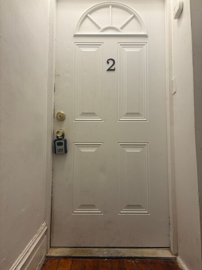 Building Photo - Spacious 2 Bedroom, 2nd Floor Apartment Near York College-York City SD