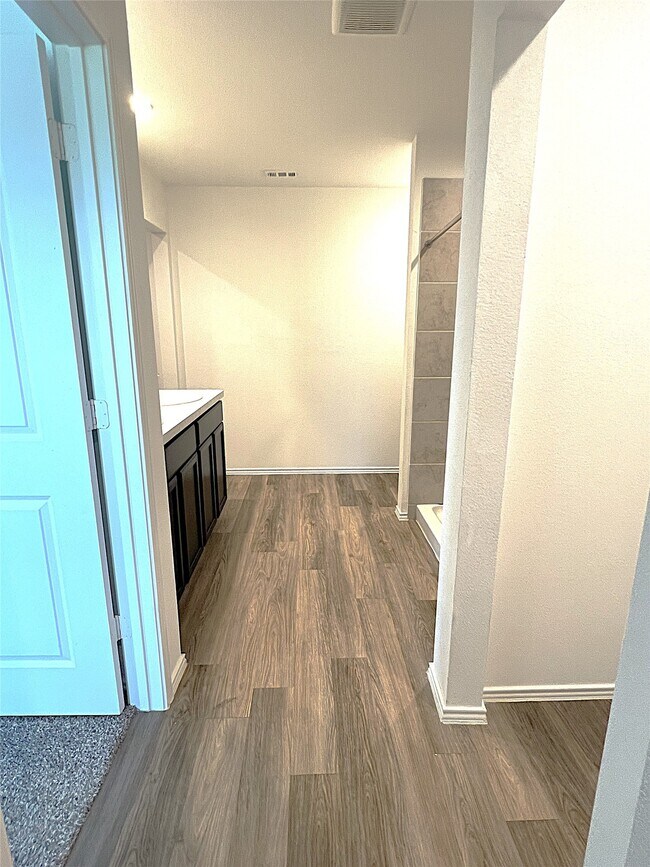 Building Photo - 15019 Ashton Mdws Dr