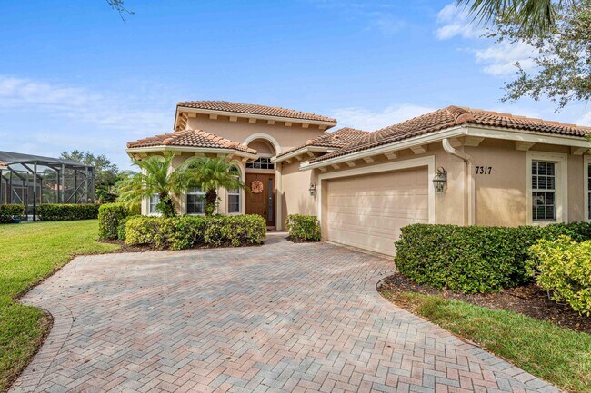 Building Photo - 7317 Bob O Link Way