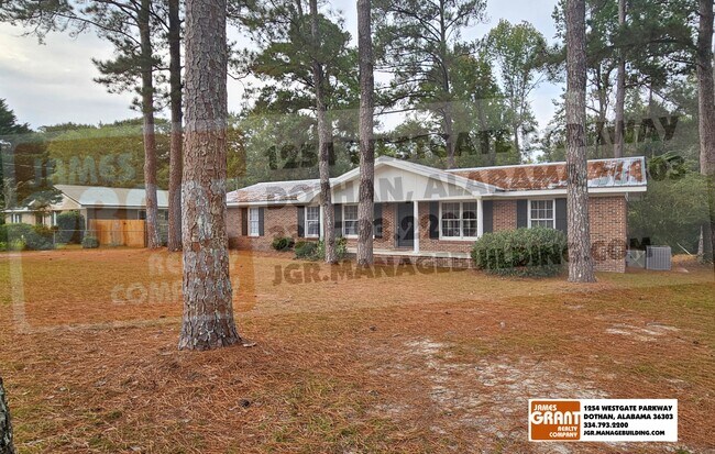 Building Photo - 1616 Randall Rd