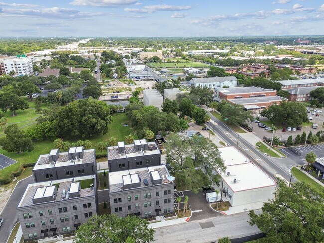Building Photo - New Construction Townhome For Lease