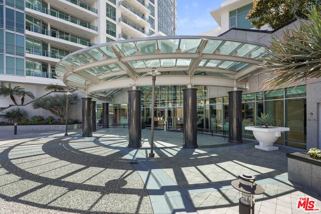 Building Photo - 3141 Michelson Dr