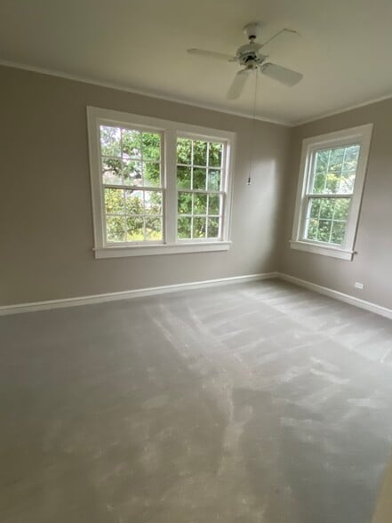 Building Photo - 937 Ontario St