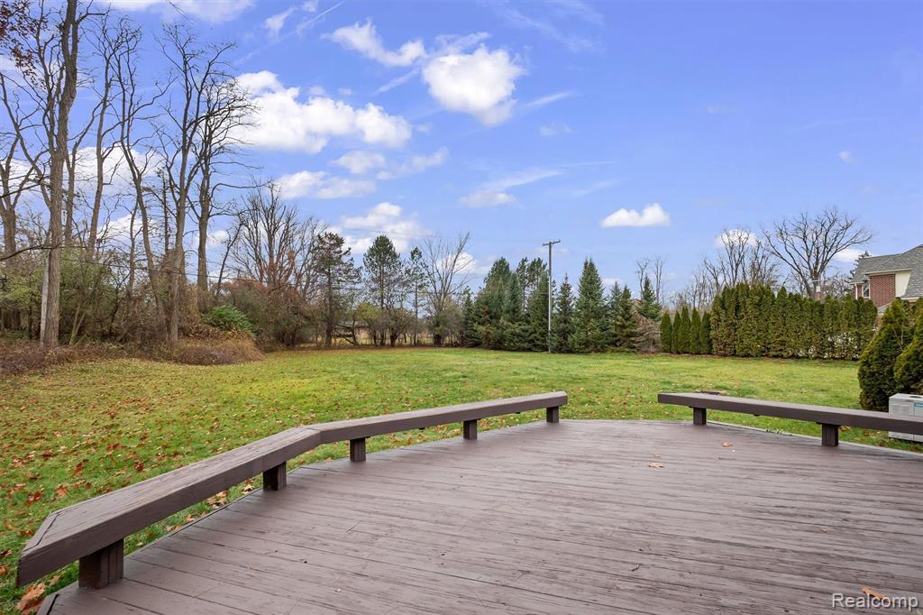 Building Photo - 5570 Forman Dr