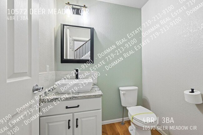 Building Photo - 10572 Deer Meadow Cir