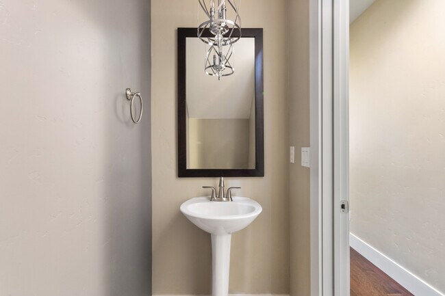 Building Photo - 3846 S Caddis Pl