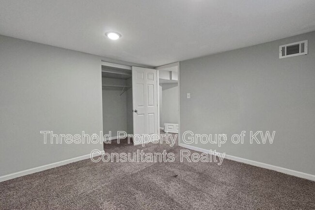 Building Photo - 60 E Patterson Ave