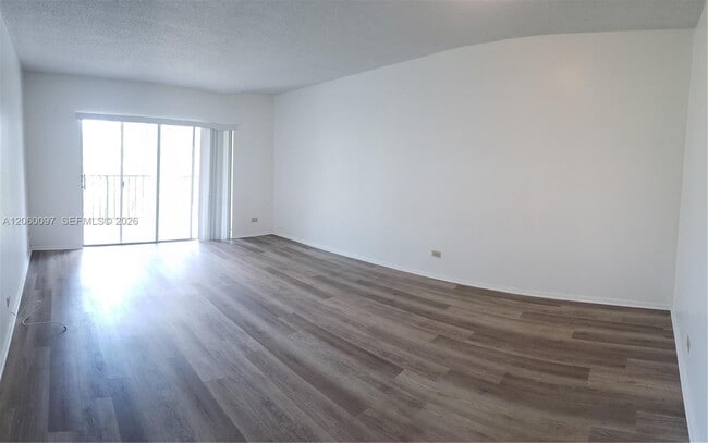 Building Photo - 8107 SW 72nd Ave