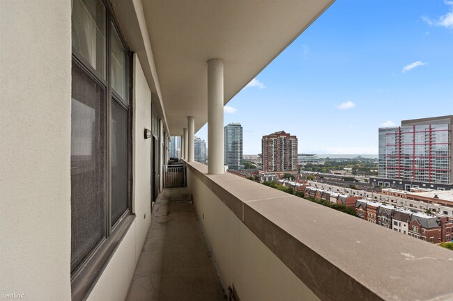 Building Photo - 2 br, 2 bath Condo - 212 E Cullerton St