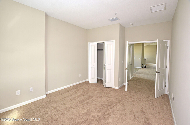Building Photo - 3951 Playa Del Sol Dr