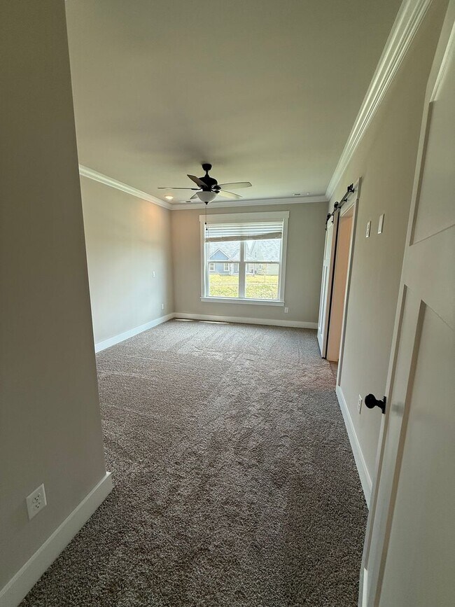 Building Photo - Beautiful New Build 4 Bed, 3.5 Bath, 2 Car Garage - Community Pool & Walking Trail!