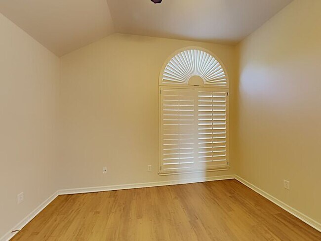 Building Photo - No Application Fees*