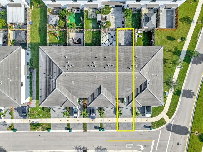 Building Photo - 10817 SW 233rd St