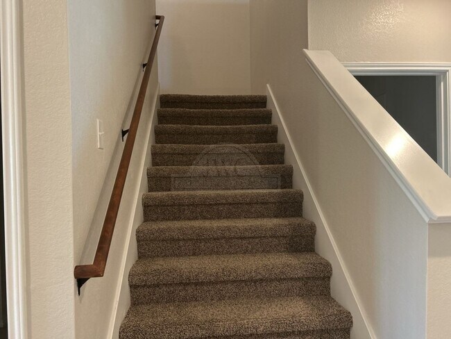 Building Photo - 9611 Murandy Dr