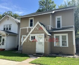 Building Photo - Upper Level 1 Bedroom, 1 Bathroom Apartmen...