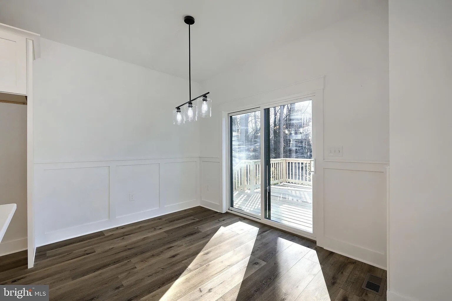 Building Photo - 1024 Trinity Rd