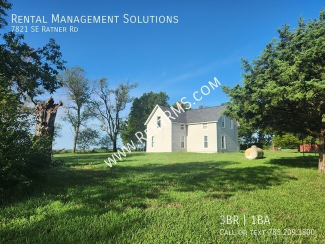 Primary Photo - 7821 SE Ratner Rd