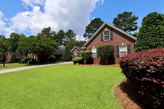 Building Photo - 1280 Winyah St