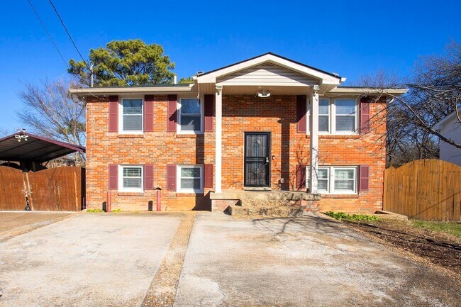 Building Photo - 312 Paragon Mills Rd