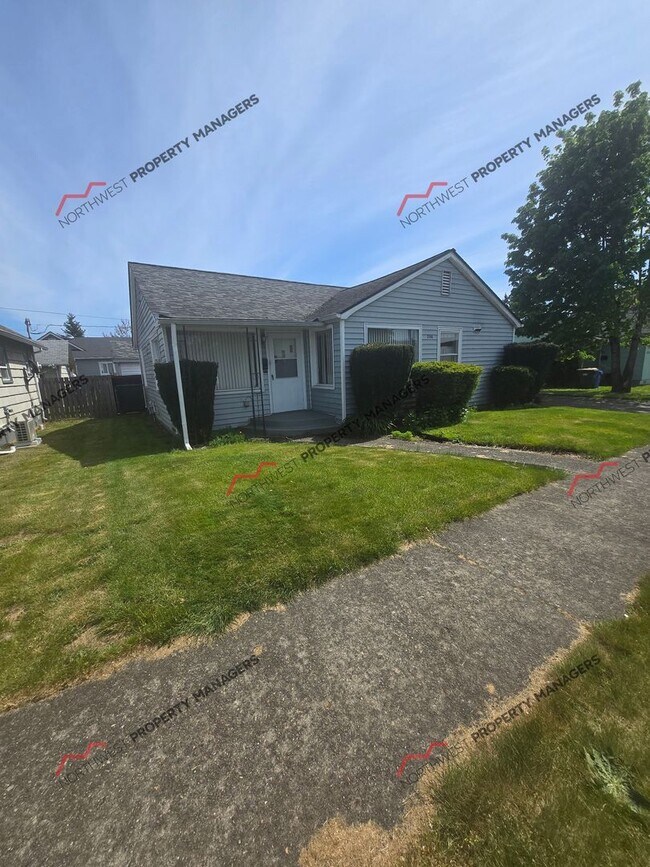 Building Photo - STATUS: AVAILABLE  | R296 | $1595