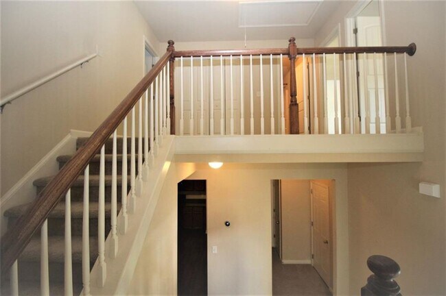 Building Photo - 316 Alcovy Way