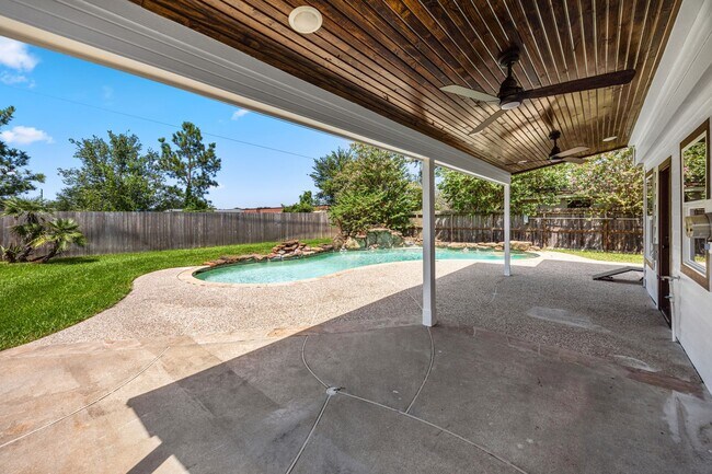 Building Photo - 14411 Golden Cypress Ln