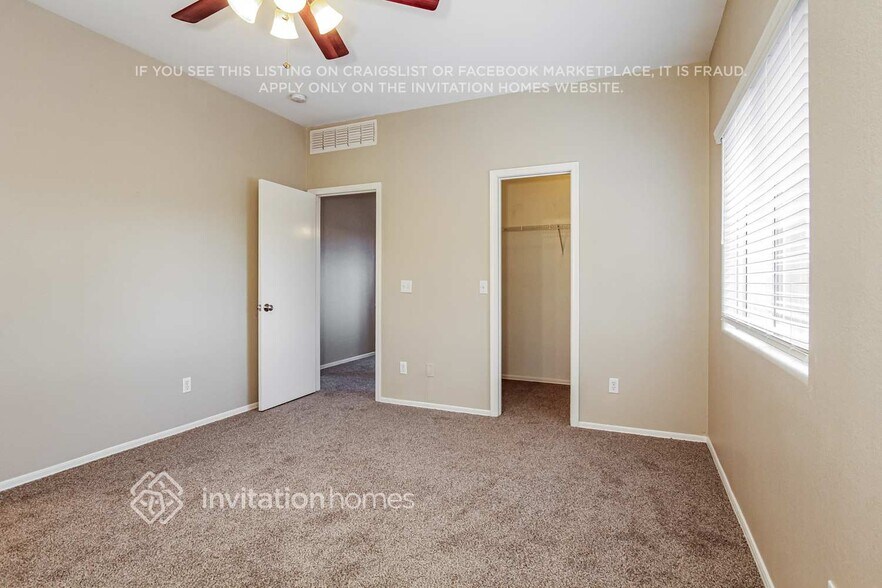 Building Photo - 13952 N 132nd Ct