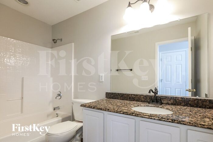 Building Photo - 4837 Tommans Trail
