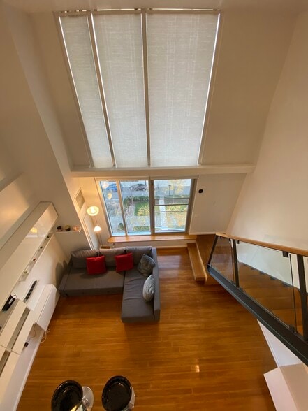 LOFT - 1 Earhart St