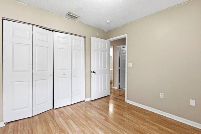 Building Photo - 9312 NW 54th St