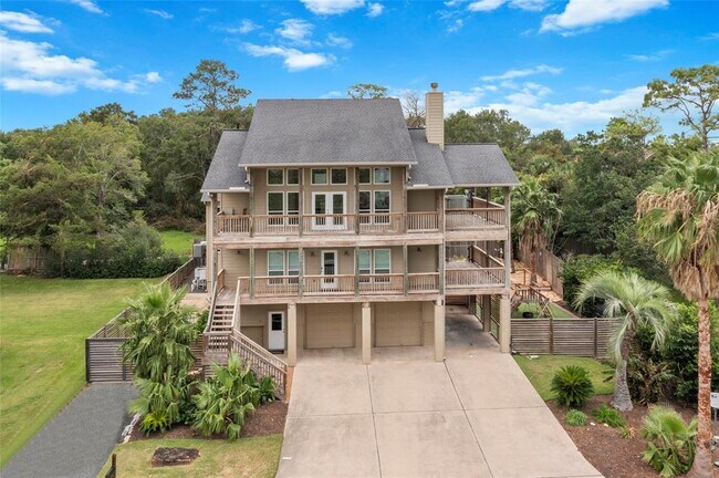 Building Photo - 4525 Beacon Hill Dr