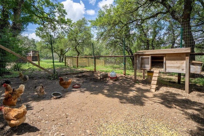 Building Photo - 614 Canyon Rim Dr