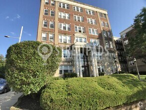 Building Photo - 1 bedroom in Boston MA 02135